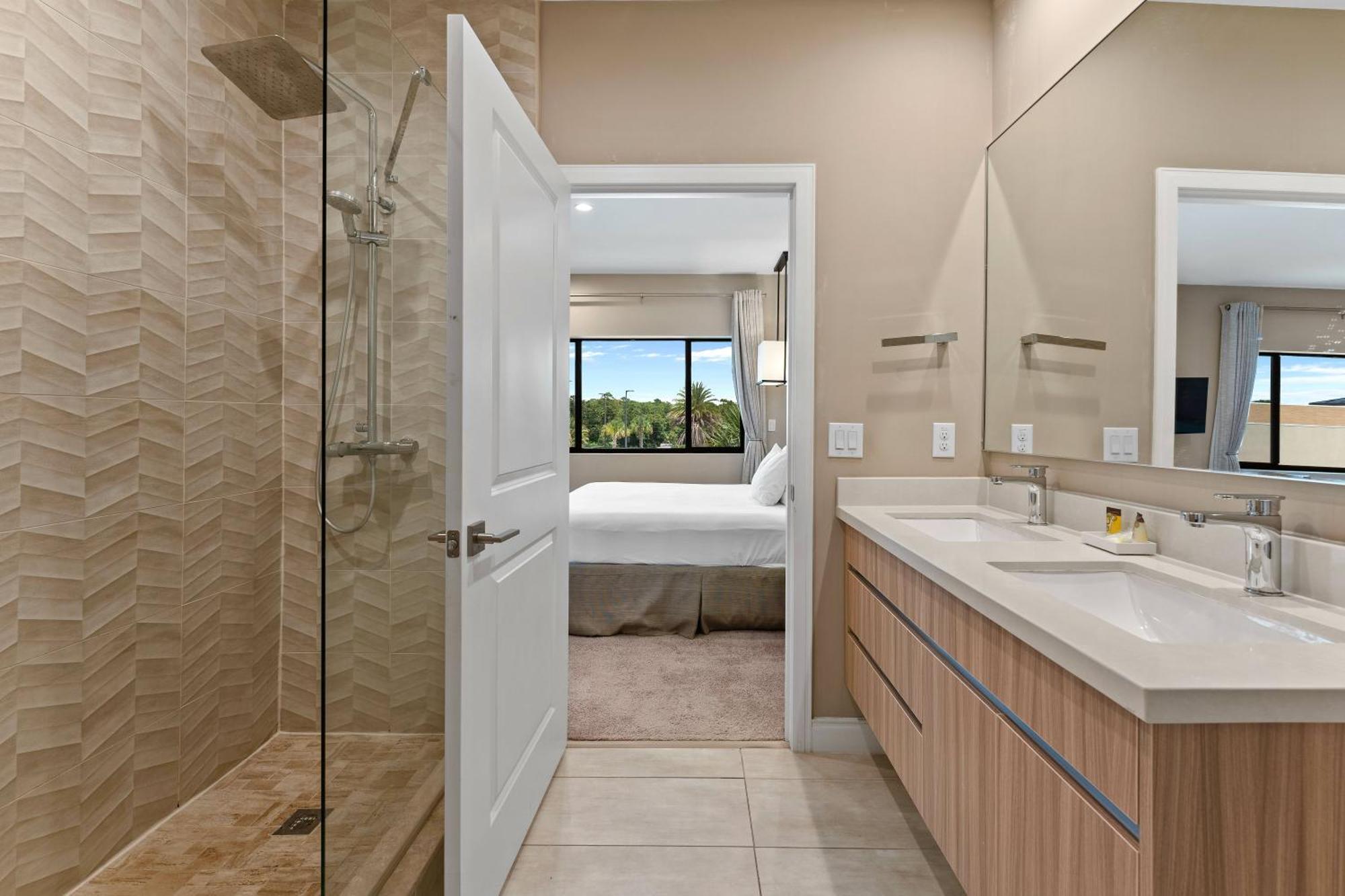 אורלנדו 7564 Magic Village 3 Suites Jacuzzi Bbq 8 Min Disney מראה חיצוני תמונה